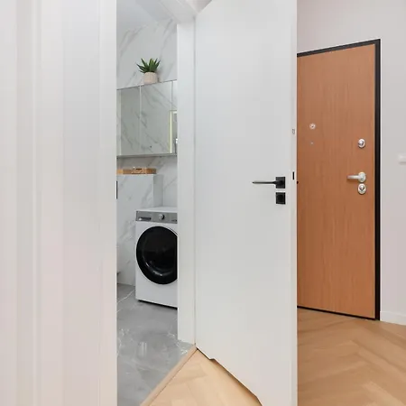 Daire Garnizon Hemara In Wrzeszcz By Renters Gdansk