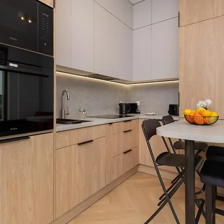 Garnizon Hemara In Wrzeszcz By Renters Gdansk