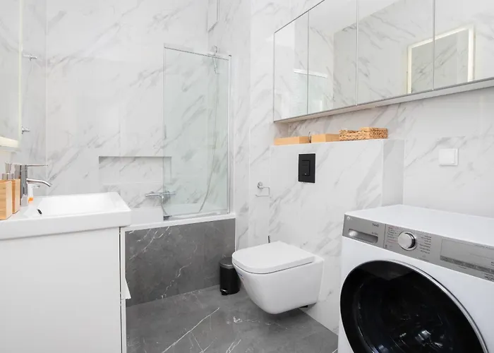 Garnizon Hemara In Wrzeszcz By Renters Gdańsk